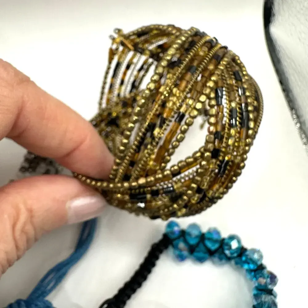 Bracelet lot bundle 7 beaded cuff casual faux pearl preppy boho casual beads